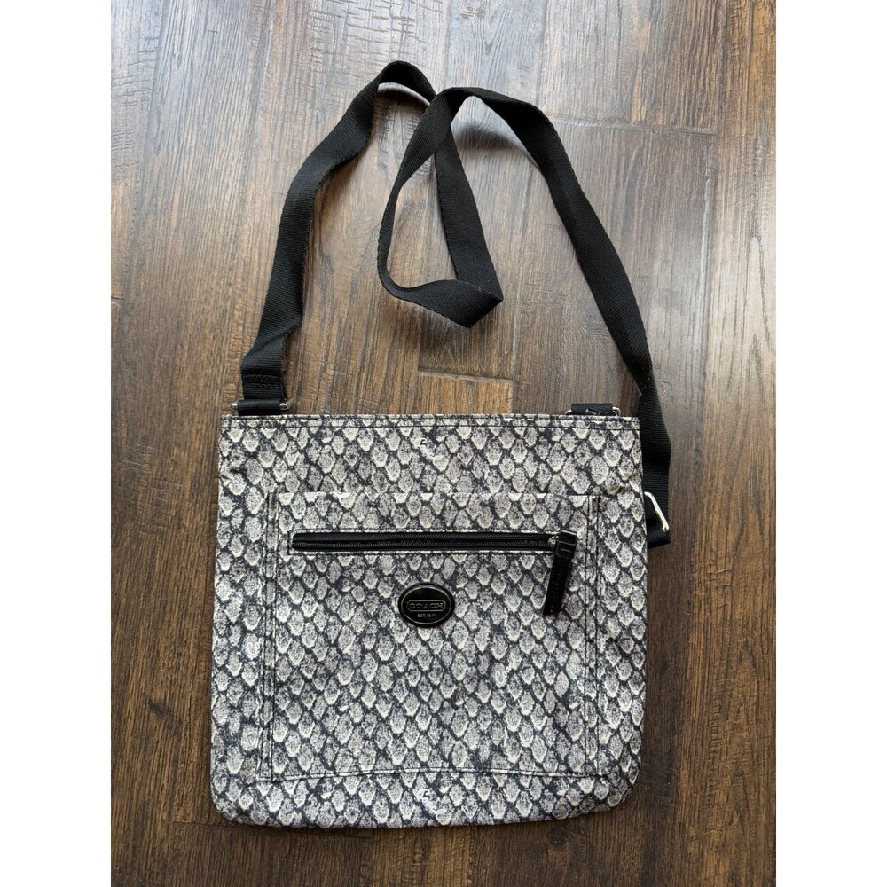 Coach Taylor Gray Black Snake Print Swingback Crossbody Purse 10¼" x 10"